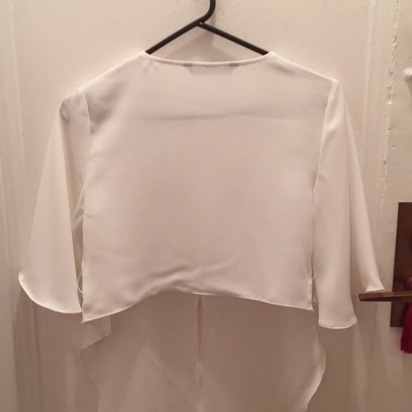 Zara front tie flattering crop White Blouse. Beautiful ❤ - Picture 2 of 2